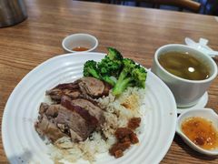 -裕记烧腊连锁餐饮(国商分店)