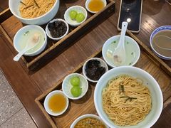 -蟹上黄·蟹黄面·江南糖水(人民广场店)