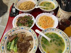 -金杨拉面王小吃面馆·牛三宝面·红烧牛肉粉