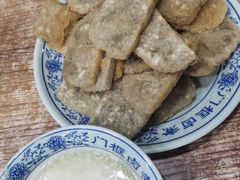 老北京炸灌肠-门框胡同百年卤煮(新街口店)