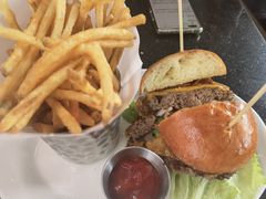 -Chili's Cafe&Bar奇利斯(滨江店)