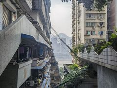 -白象居