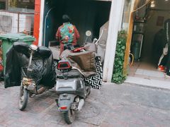 门面-清真·白家牛肉罩火烧老店(育才街店)