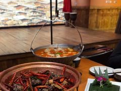 -老滇山寨•云南特色菜•地方菜•民族风情歌舞表演(金碧店)