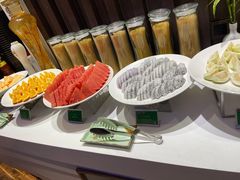 -亚洲国际大酒店·云顶阁旋转自助餐厅