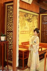 -一揽芳华汉服旗袍体验馆(拙政园店)