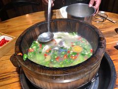 -秋语木桶鱼.酸菜鱼(开发区火车站店)