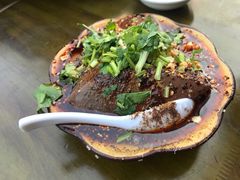 -小杨翘脚牛肉