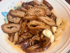 -老鼎万春卤菜(五代传承创始老店)