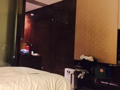 -广州天河希尔顿酒店