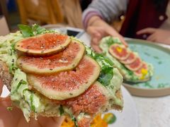 无花果手撕鸡肉tapas-Toris(LuOne凯德晶萃广场店)
