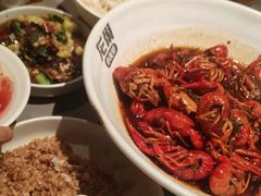 -龙巢盱眙龙虾·牛蛙·烧烤宵夜(八卦岭店)