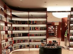 -二酉书店TOYOU BOOKS