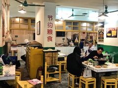 大堂-石灰市老火锅(北滨路店)