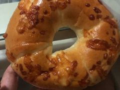 -面包新语(宝龙店)