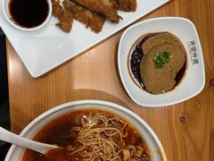 -弄堂咪道-饭香·面香·馄饨香(兴梅店)