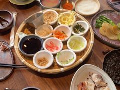 -包整·丝娃娃(一览甲秀楼风景店)