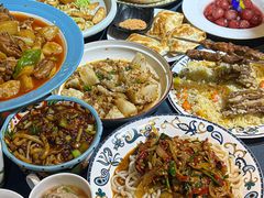 -伊带伊路新疆美食府(呼家楼店)