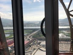 -影汇之星8字形摩天轮