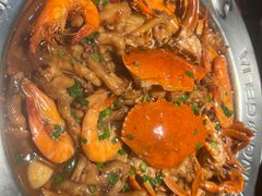 -胖哥俩肉蟹煲(华贸店)