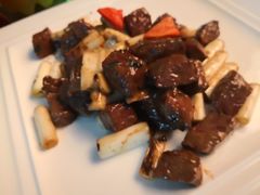 -御花园·粤菜·海鲜火锅(中山公园店)