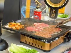-豚妈妈汤饭·部队锅(南京东路店)