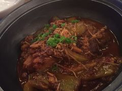 -爱啤精酿·民谣酒馆(滨江店)