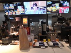 -麦当劳(宝山大厦店)