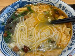 -笋爷高汤嗦螺粉·螺蛳粉(上社店)