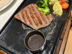 -必胜客(WOW龙盛店)