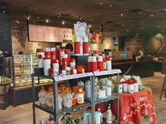 零售区-星巴克臻选(深圳华强北茂业店)