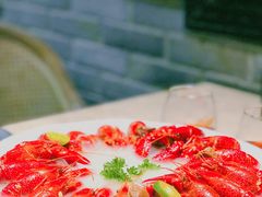 -沪小胖小龙虾(淮海中路旗舰店)