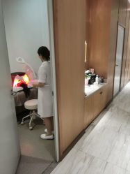 -苑苑vbeauty科技美容SPA