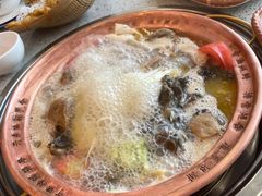 -阿婆情腊排骨火锅(金虹路店)