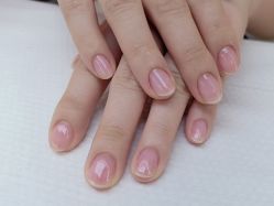 -UU·NAIL美甲美睫專門店