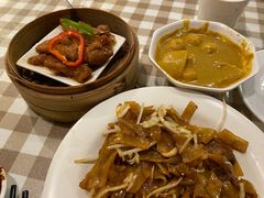 -新大咀港式茶餐厅(宝山万达店)