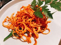 虫草花-煲宫猪肚鸡(晶品店)