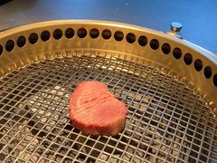 -铭牛烧肉·和牛海鲜自助(高新月牙湖店)