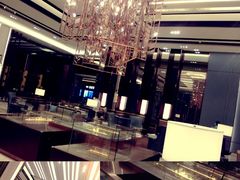 -松咖啡自助餐厅·松北香格里拉