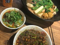 -万记麻辣烫国展总店