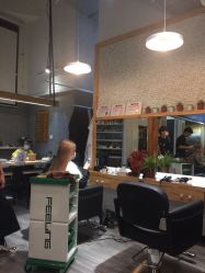 点击看大图 -109美发沙龙