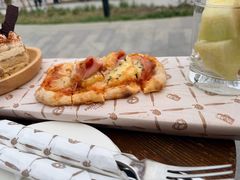 -玛格萝妮比萨屋(陆家浜路店)