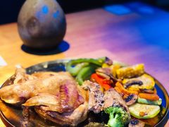 -云中界美食餐厅