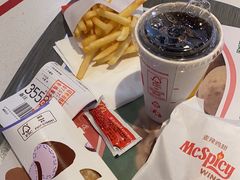 -麦当劳(佛山流行前线店)