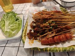 -顶峰夜宴·龙虾烧烤大排档(九江学院店)