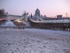 -人民防洪胜利纪念塔