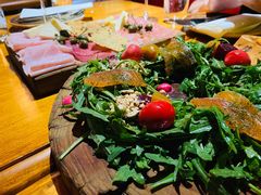 芝麻菜三文鱼色拉-Osteria Garden 生蚝花园餐厅(原进贤路店)