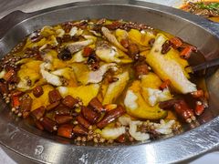 -鑫巴蜀小镇 · 水煮鱼专研店(玉桥店)