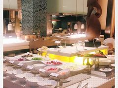 -上海浦东假日酒店逸庭咖啡厅