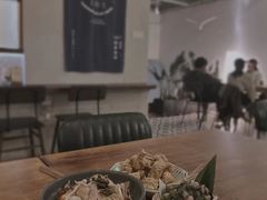 -埋位小酒馆(东城店)